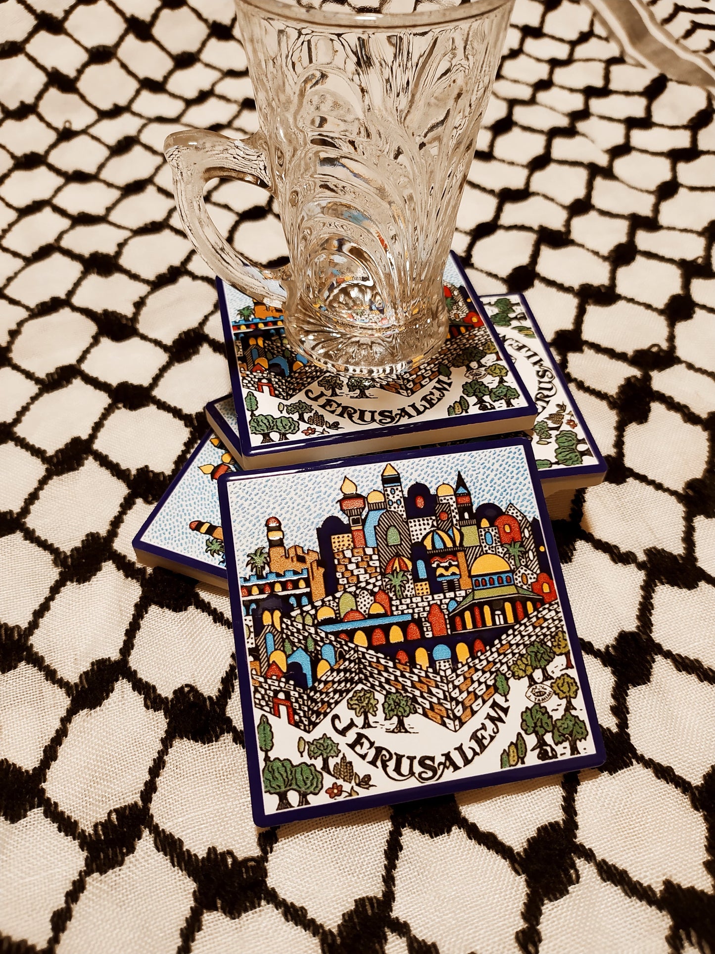 Magnet/coaster