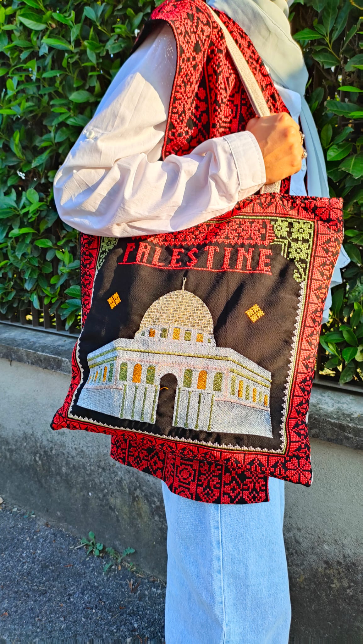 Al Aqsa bag with tatreez