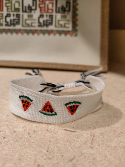 Fabric bracelet with keffiyeh motif