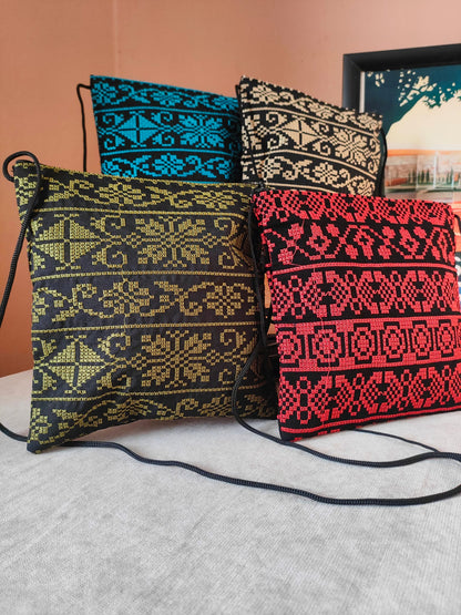 Tatreez zip-up pouch