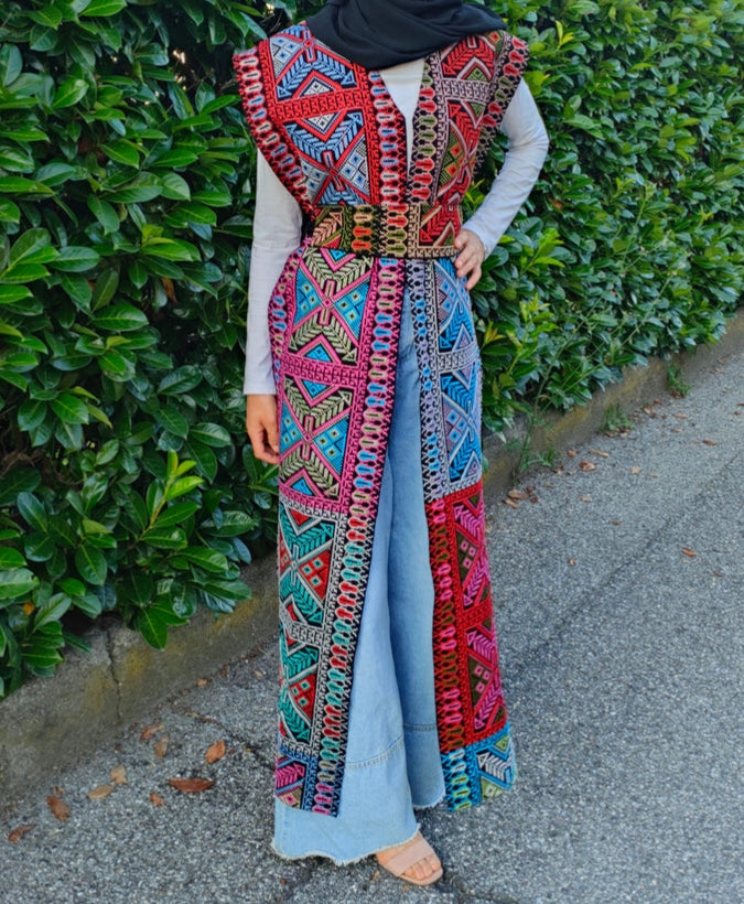 Fully embroidered long vest - Various colors