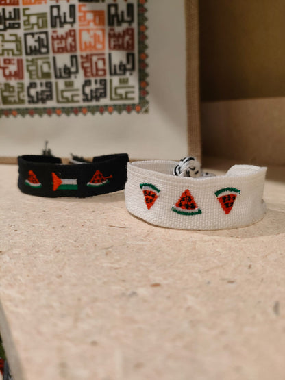 Fabric bracelet with keffiyeh motif