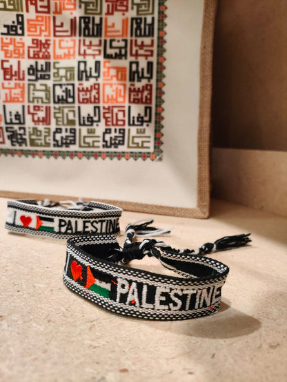 Fabric bracelet with keffiyeh motif